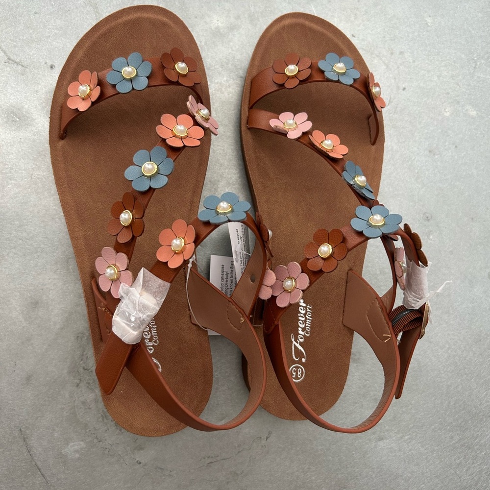 Forever Floral & Pearl Sandals (8.5)